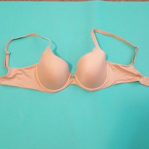 34D Beige bra